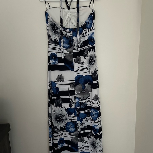 Blue and White Ruched Spaghetti Strap Maxi Sundress - Picture 2 of 5